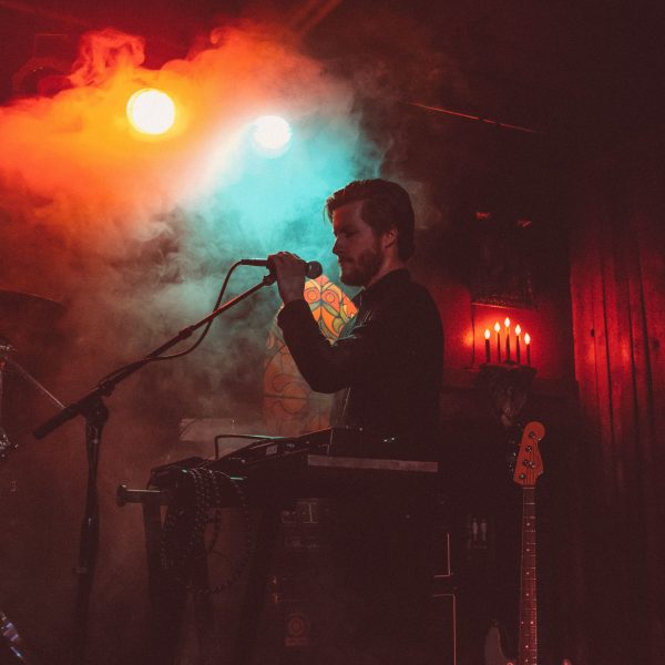 neonbrand-MENIBa0eZeA-unsplash neonbrand-MENIBa0eZeA-unsplash